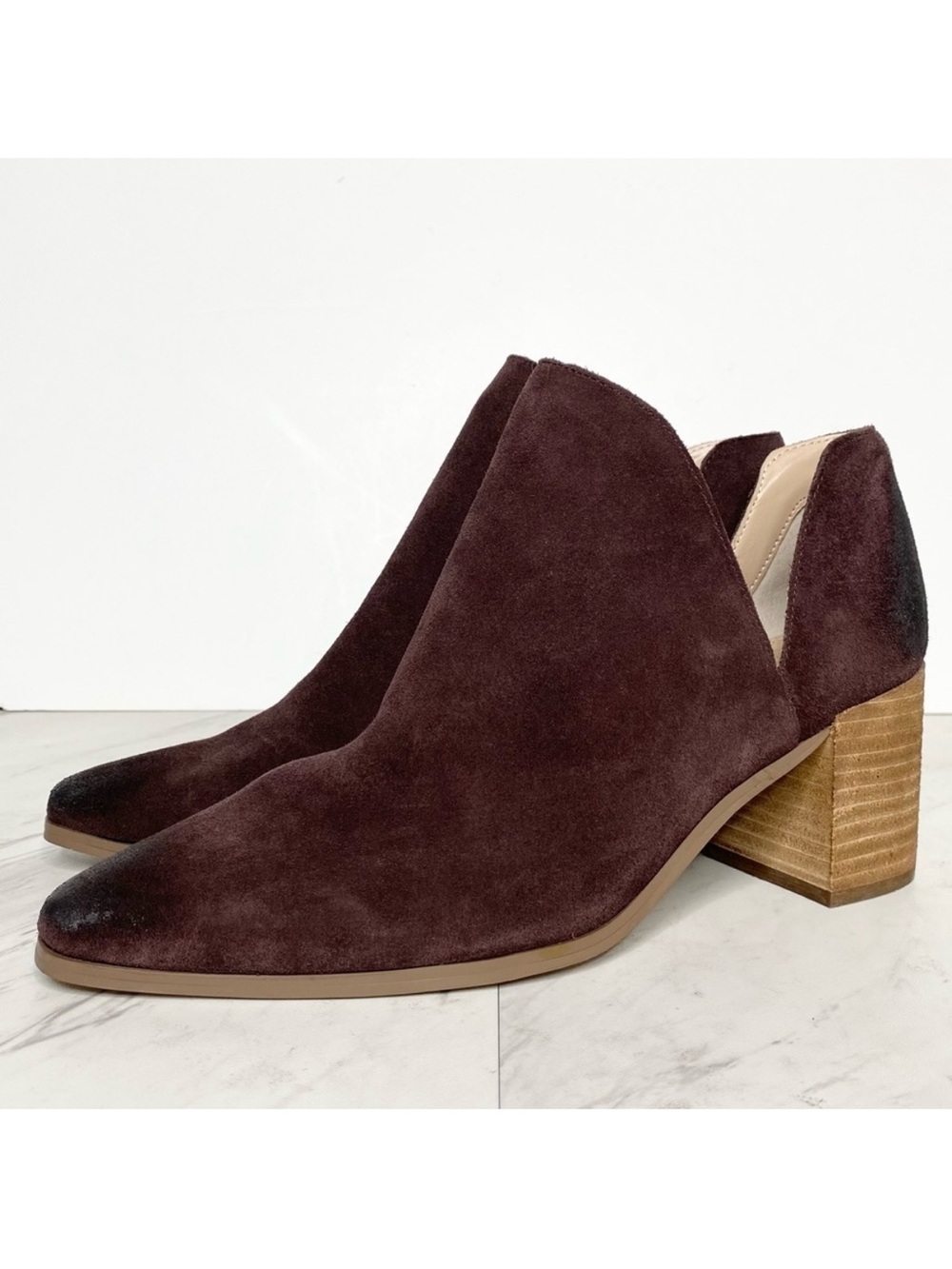 Charles Charles David Usual Brown Suede Bootie 10M